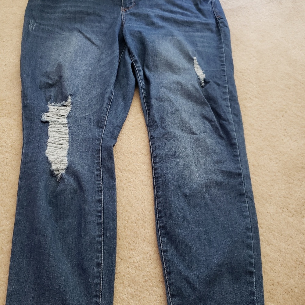 Ladies ankle jeans